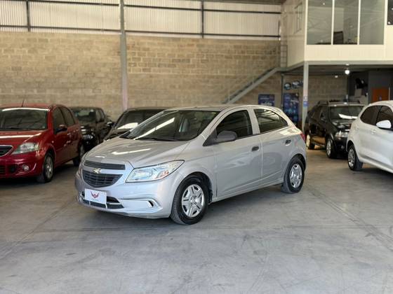 CHEVROLET ONIX 1.0 MPFI JOY 8V FLEX 4P MANUAL CHEVROLET ONIX 1.0 MPFI JOY 8V FLEX 4P MANUAL